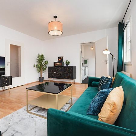 Smart Home - Wuppertal - Perfect For 4 Guests! Central - Netflix - Schwebebahn - Free Parking Zone Eksteriør billede