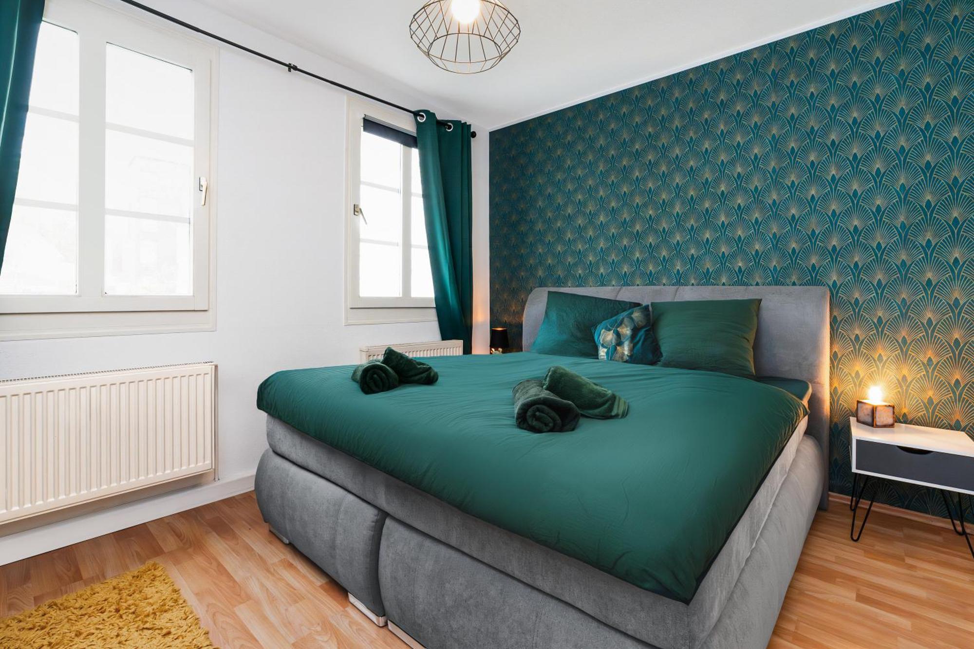 Smart Home - Wuppertal - Perfect For 4 Guests! Central - Netflix - Schwebebahn - Free Parking Zone Eksteriør billede